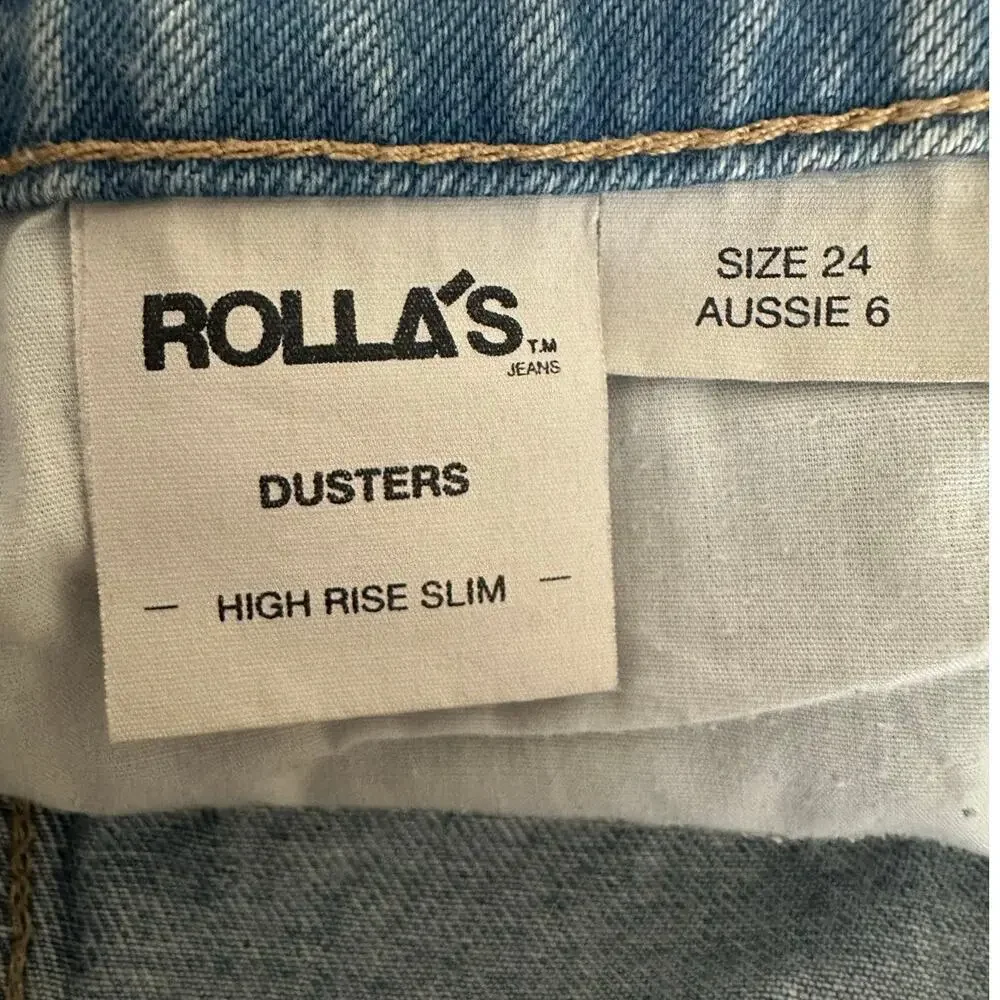 Rolla's Duster Denim Shorts in a light wash blue size 24